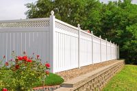 Pros and Cons of Vinyl Privacy Fencing