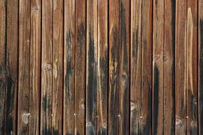 How to Repair a Wood Privacy Fence