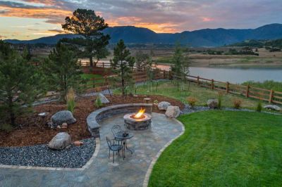 Hiring a Residential Fence Company: Do's and Dont's